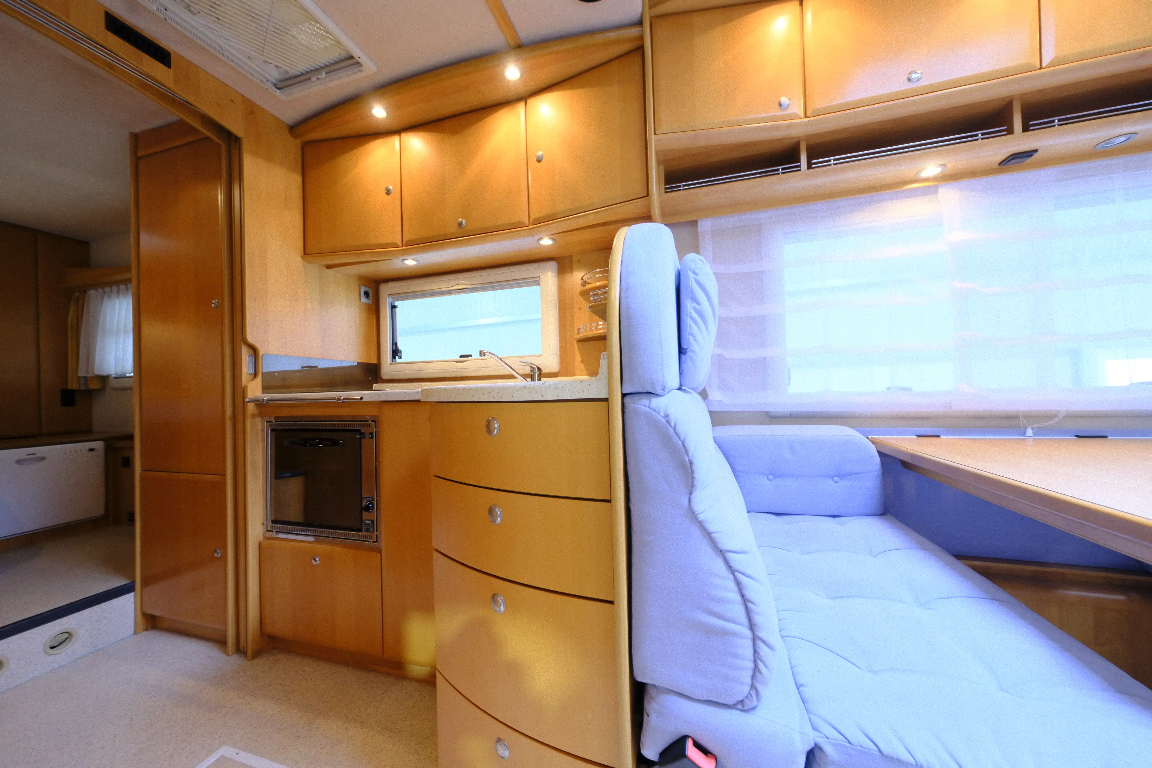 CONCORDE Cruiser 880 F